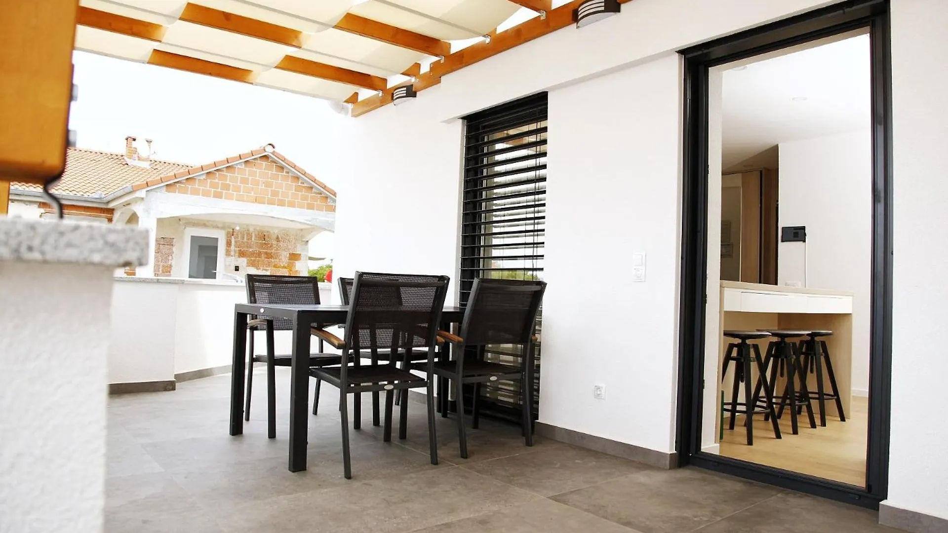 Apartment Zaza - Home & Style - King Bed, Modern, Parking Privlaka
